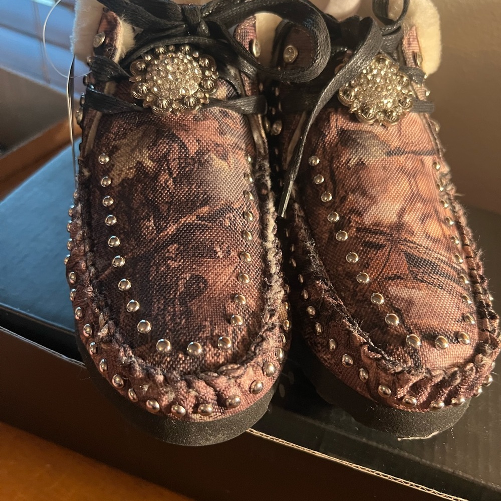 Montana West shoes